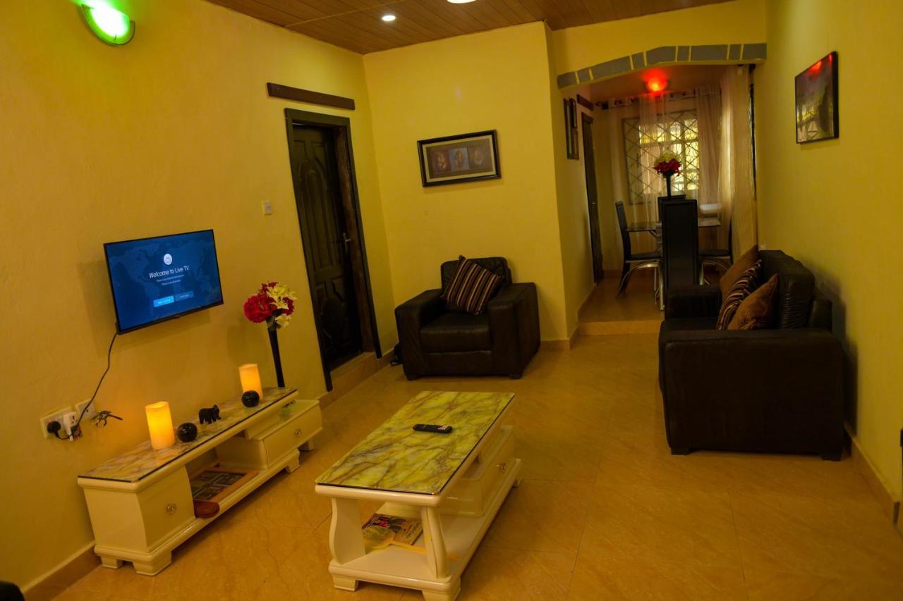 Living Green Apartments Airport Pick Up Benin City Exterior foto